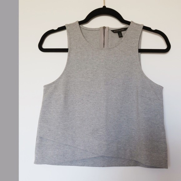 Banana Republic Tops - BANANA REPUBLIC CROP TANK HTR GRAY NWOT Banana Republic Tops - BANANA REPUBLIC CROP TANK HTR GRAY NWOT